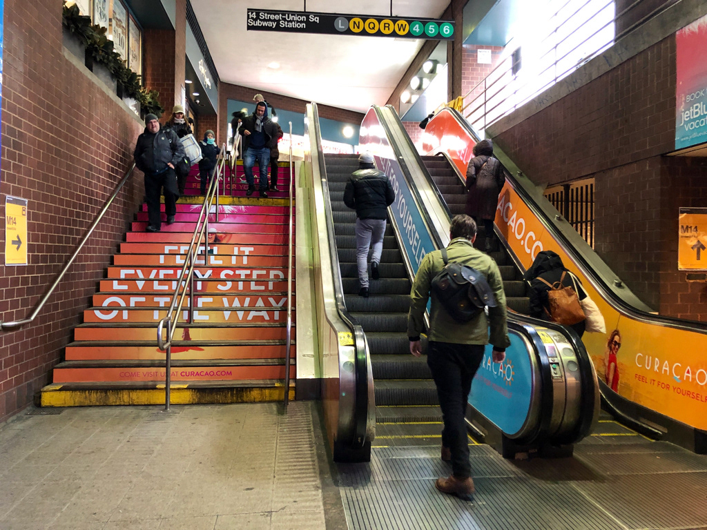 Curaçao — Union Square station takeover.
