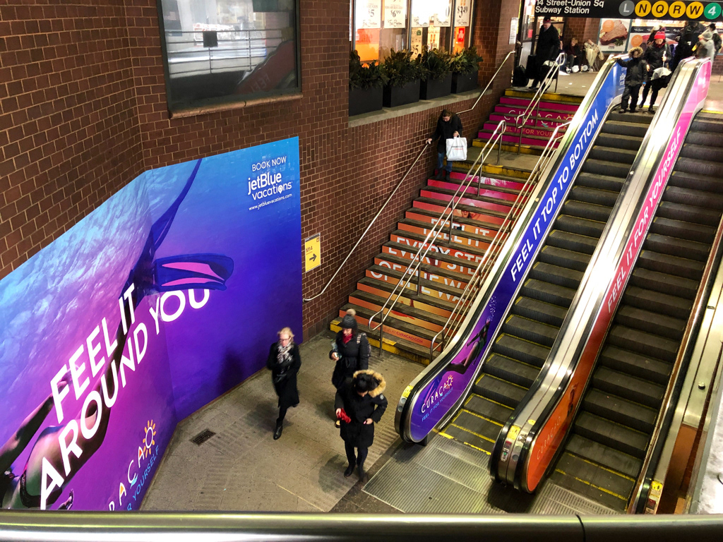 Curaçao — Union Square station takeover.